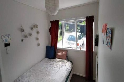 Photo of property in 235b Titirangi Road, Titirangi, Auckland, 0604