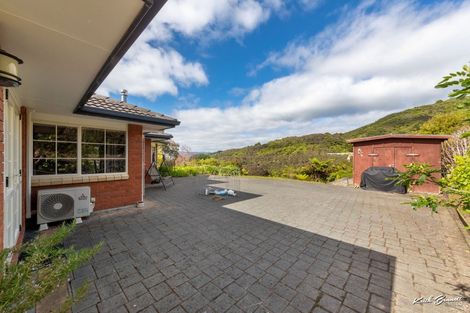 Photo of property in 5 Grace Nicholls Grove, Riverstone Terraces, Upper Hutt, 5018