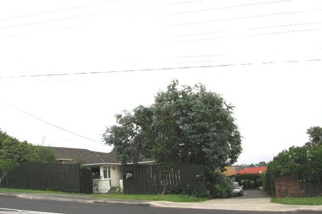 Photo of property in 2/59 Ocean View Road, Hillcrest, Auckland, 0627