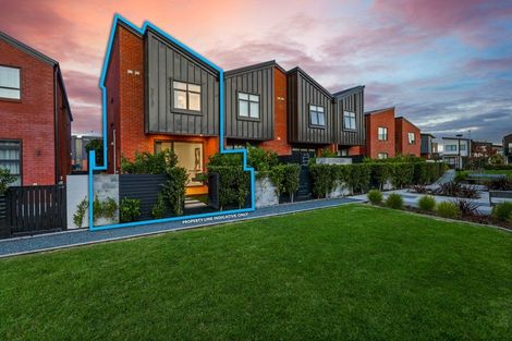 Photo of property in 6 Whakatere Lane, Hobsonville, Auckland, 0616