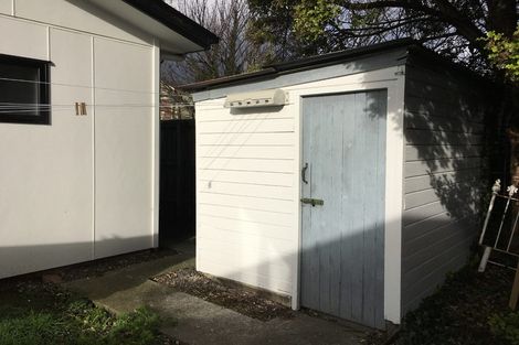 Photo of property in 2/141 Peverel Street, Riccarton, Christchurch, 8041