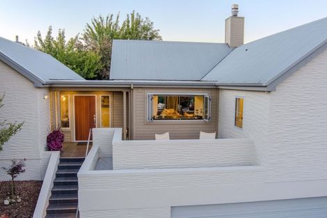 Photo of property in 45 Rob Roy Lane, Wanaka, 9305