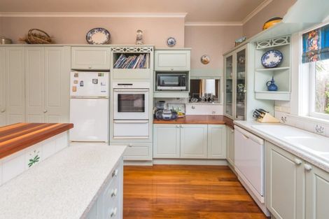 Photo of property in 25 Brassey Road, Saint Johns Hill, Whanganui, 4500