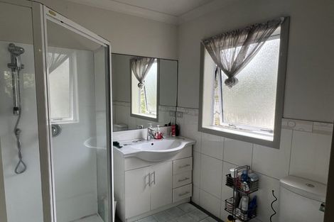 Photo of property in 111a Triangle Road, Massey, Auckland, 0614