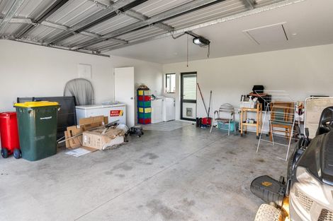 Photo of property in 66 Waitarere Rise Avenue, Waitarere, Levin, 5510