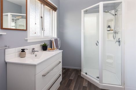 Photo of property in 21 Springbank Street, Bryndwr, Christchurch, 8053