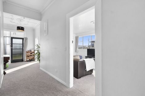 Photo of property in 63a Royal Crescent, Saint Kilda, Dunedin, 9012
