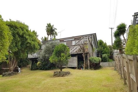 Photo of property in 193a Godley Road, Titirangi, Auckland, 0604