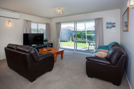 Photo of property in 12/11 Campbell Close, Whangamata, 3620