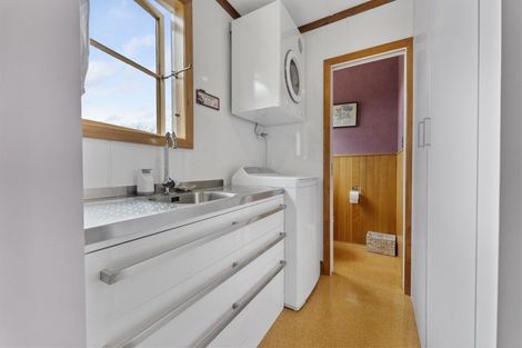 Photo of property in 1 Edward Street, Pahiatua, 4910