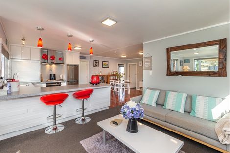 Photo of property in 50 Koputara Road, Himatangi Beach, Foxton, 4891