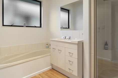 Photo of property in 4 Gershwin Grove, Stoke, Nelson, 7011