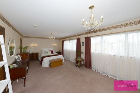 Photo of property in 452 Avonhead Road, Avonhead, Christchurch, 8042