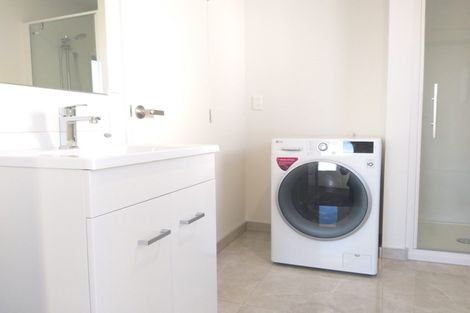 Photo of property in 304 Cannon Hill Crescent, Mount Pleasant, Christchurch, 8081