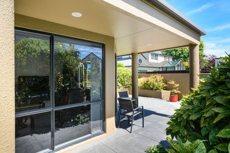 Photo of property in 6 Dougherty Place, Hokowhitu, Palmerston North, 4410