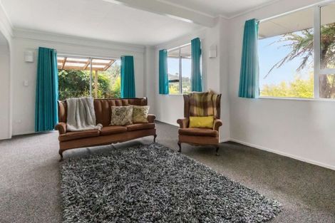 Photo of property in 39 Mountain Road, Western Heights, Rotorua, 3015