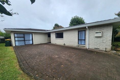 Photo of property in 23 Waitawa Place, Lynmore, Rotorua, 3010