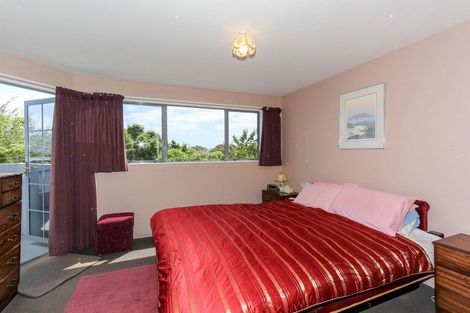 Photo of property in 40b Karina Road, Merrilands, New Plymouth, 4312