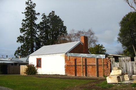 Photo of property in 33 Derby Street, Hampden, 9410