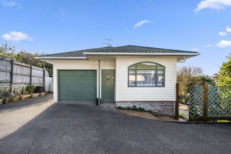 Photo of property in 319a Rangatira Road, Beach Haven, Auckland, 0626