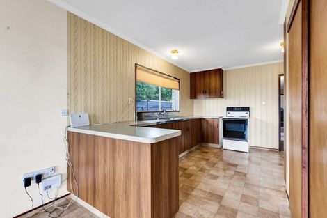 Photo of property in 34 Heta Road, Highlands Park, New Plymouth, 4312