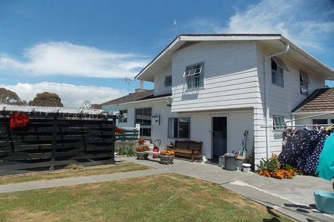 Photo of property in 33 Phillips Street, Sanson, 4817