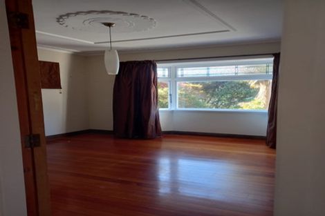 Photo of property in 82 Mortimer Terrace, Brooklyn, Wellington, 6021