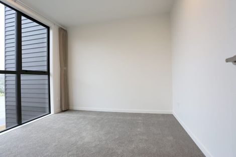 Photo of property in 13d King Richard Place, Browns Bay, Auckland, 0630