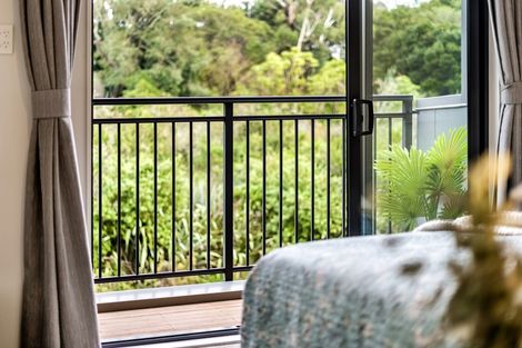 Photo of property in 36 Ti Kouka Lane, Sandringham, Auckland, 1025