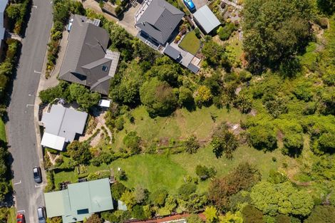 Photo of property in 4 Amelia Crescent, Waikawa, Picton, 7220