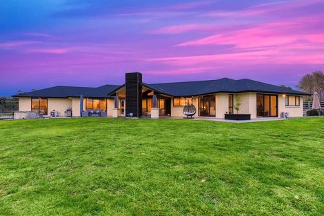 Photo of property in 13 Oak Valley Road, Dairy Flat, Albany, 0792