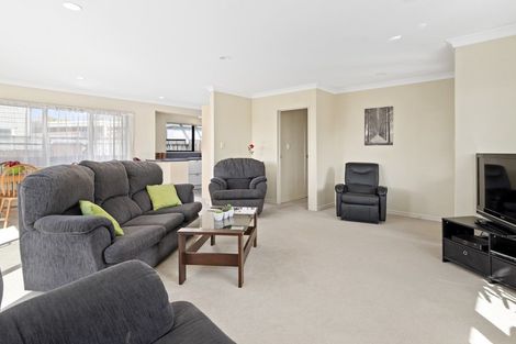 Photo of property in 2 Verona Way, Judea, Tauranga, 3110
