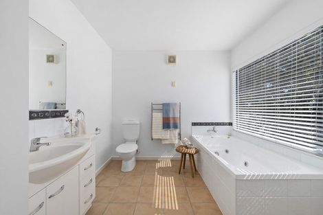 Photo of property in 203 Muritai Road, Eastbourne, Lower Hutt, 5013