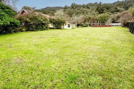 Photo of property in 9 Main Road, Harihari, 7884