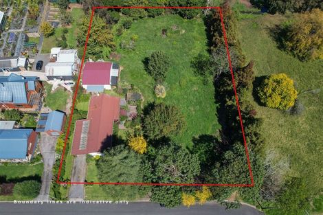 Photo of property in 4 Claremont Avenue, Paeroa, 3600