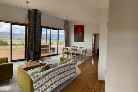 Photo of property in 79 Wailana Heights Drive, Queensberry, Cromwell, 9383