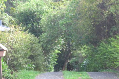 Photo of property in 9 Daffodil Street, Titirangi, Auckland, 0604