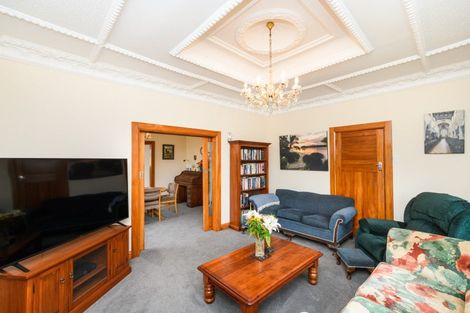 Photo of property in 9 Ngaio Street, West End, Palmerston North, 4412