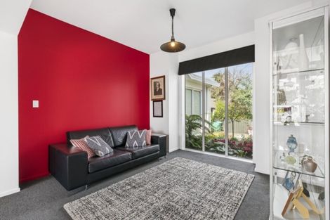 Photo of property in 8 Glenross Drive, Wattle Downs, Auckland, 2103