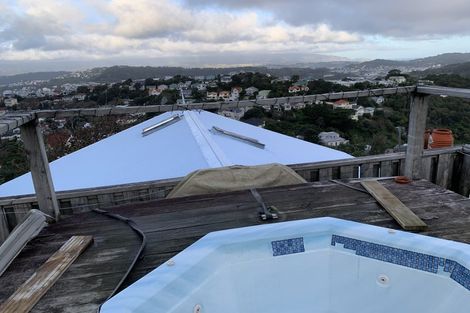 Photo of property in 15 Fairview Crescent, Kelburn, Wellington, 6012