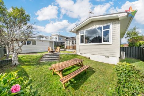 Photo of property in 63 Gurney Road, Kelson, Lower Hutt, 5010