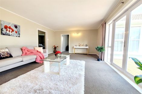 Photo of property in 193 Oxford Terrace, Avalon, Lower Hutt, 5011