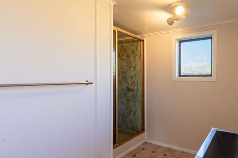 Photo of property in 42 Donovan Road, Paraparaumu Beach, Paraparaumu, 5032