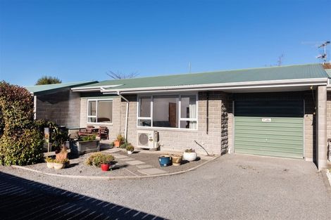 Photo of property in 2/127 Clarence Street, Riccarton, Christchurch, 8011