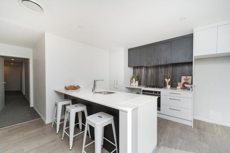 Photo of property in 2 Seddon Street, Takaro, Palmerston North, 4412
