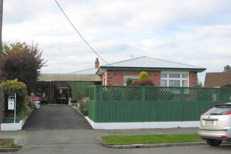 Photo of property in 4 Burn Street, Holmes Hill, Oamaru, 9401