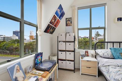 Photo of property in 2/168 Tinakori Road, Thorndon, Wellington, 6011