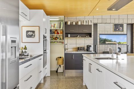 Photo of property in 12 Kurapoto Lane, Rainbow Point, Taupo, 3330