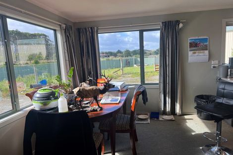 Photo of property in 5 Mcfeely Street, Tuatapere, 9620