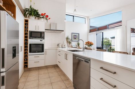 Photo of property in 15d Pacific Avenue, Mount Maunganui, 3116